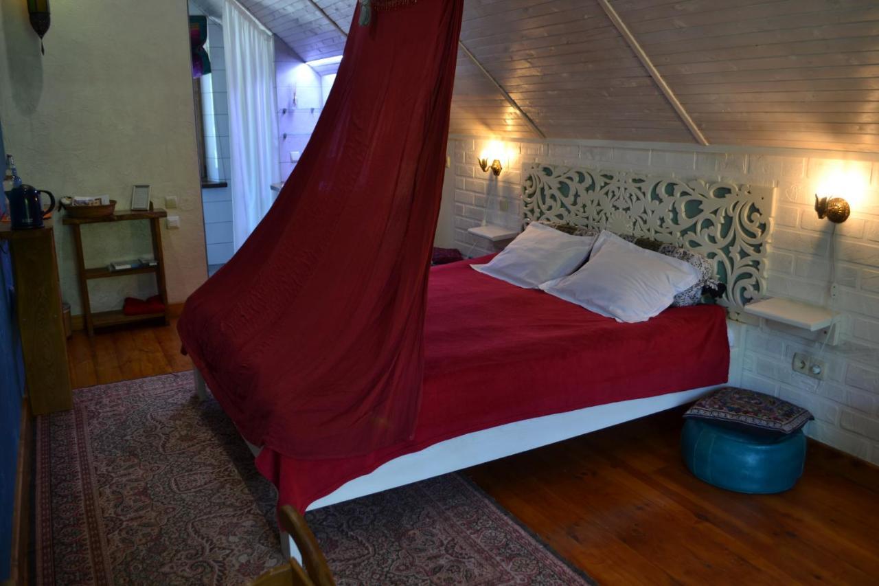 Romantic Guest House Kamjanyi Potoki Kültér fotó