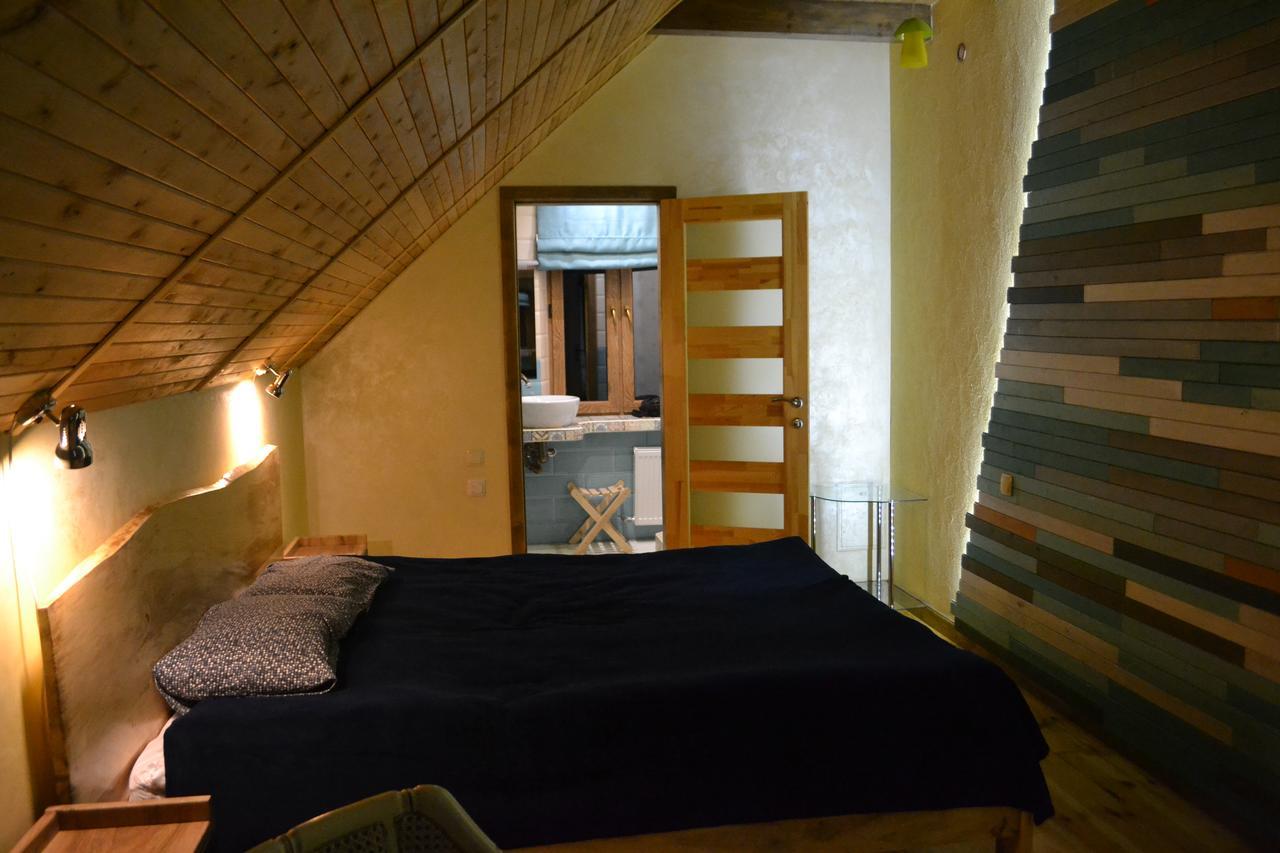 Romantic Guest House Kamjanyi Potoki Kültér fotó