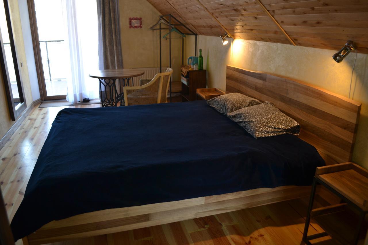 Romantic Guest House Kamjanyi Potoki Kültér fotó